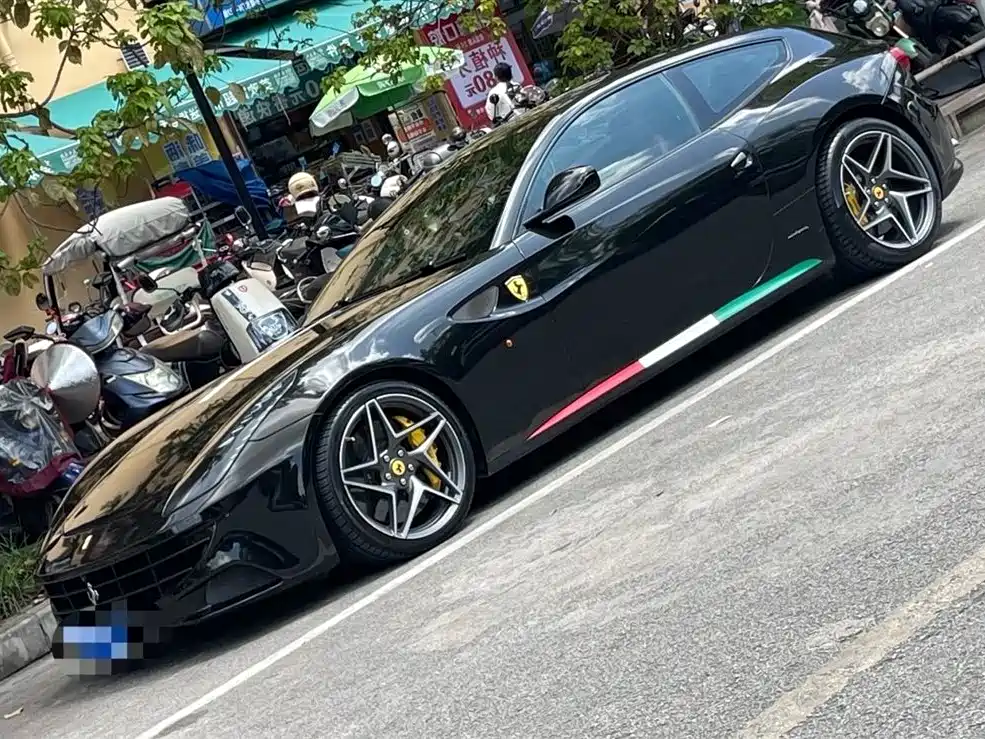 Ferrari FF 2011