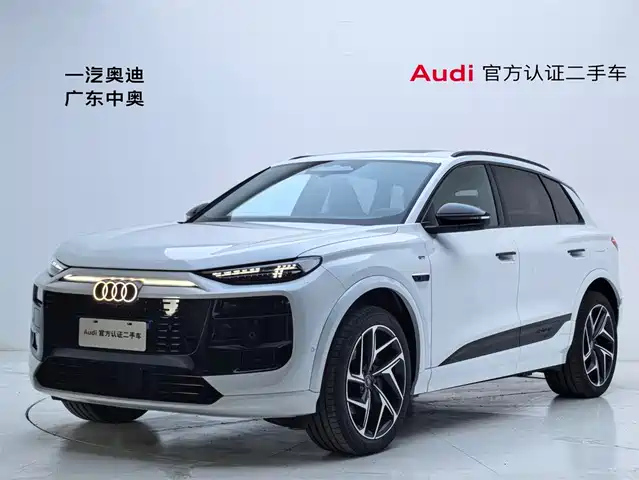 AUDI Q6L E TRON 2025