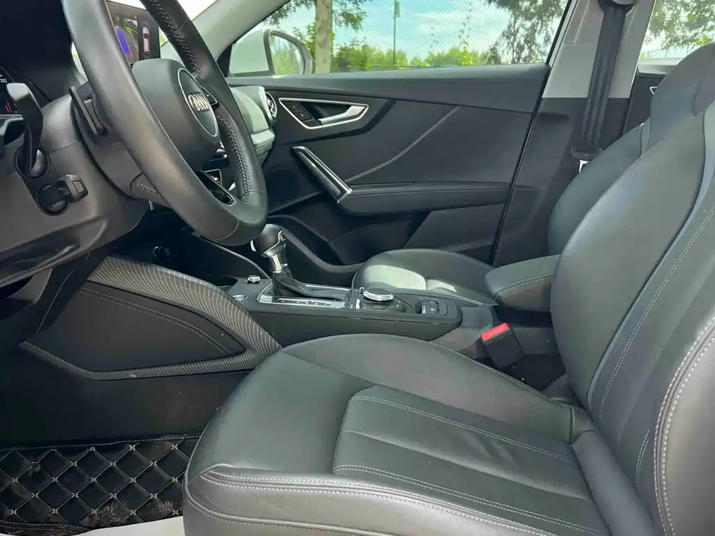 Audi Q2L — миниатюра 6
