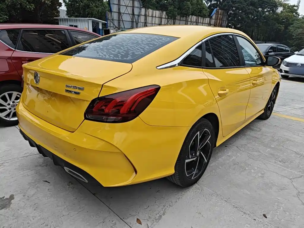 MG MG5 — миниатюра 7