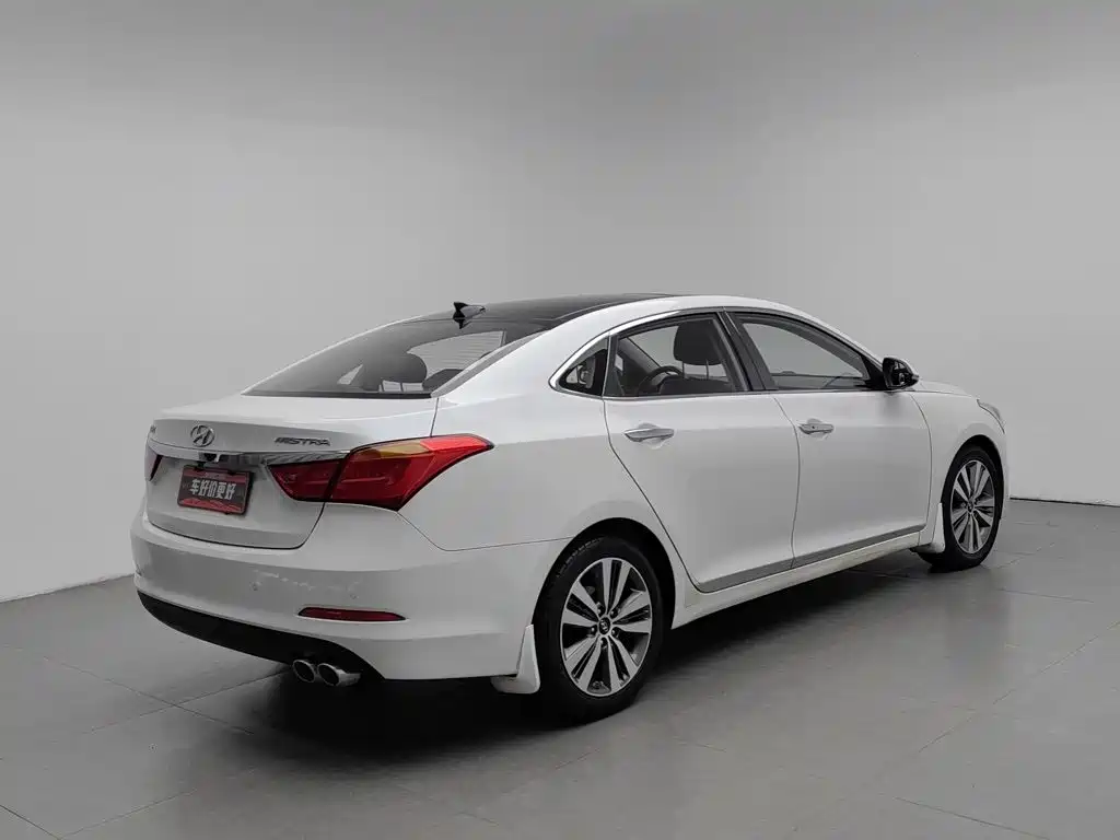 Hyundai Mistra — миниатюра 2