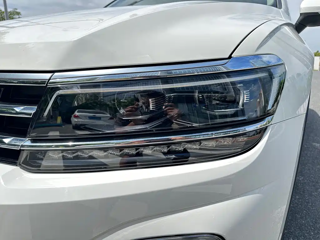 VOLKSWAGEN TIGUAN L NEW ENERGY