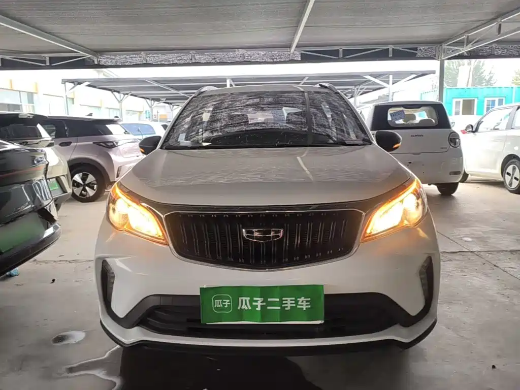 Geely Vision X3 — миниатюра 3
