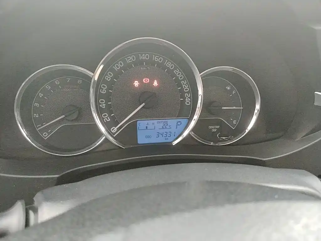 Toyota Corolla — миниатюра 8