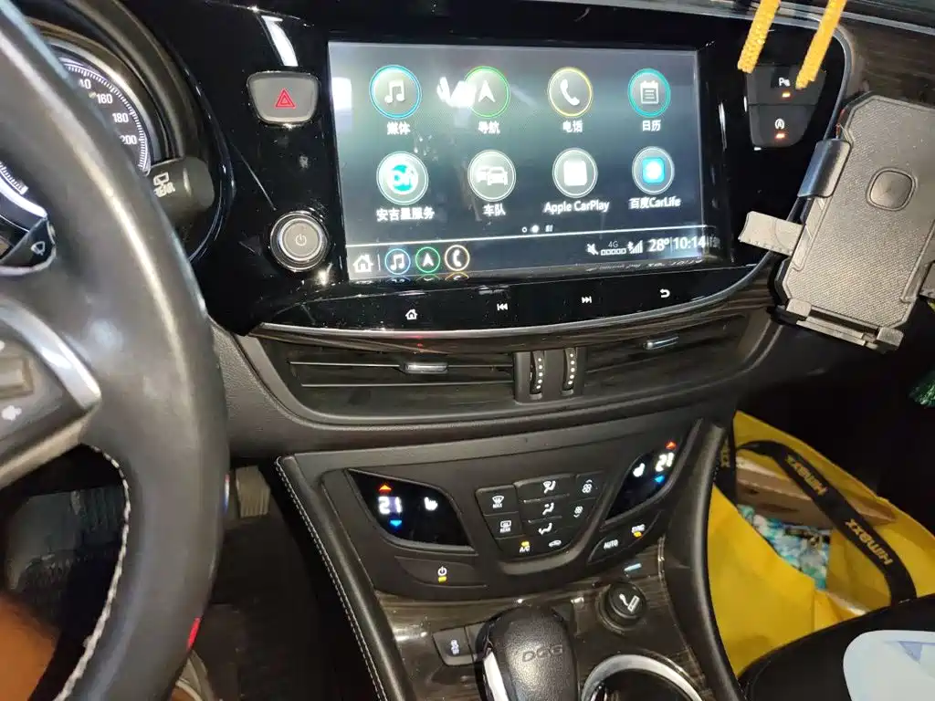 Buick Envision Plus — миниатюра 9