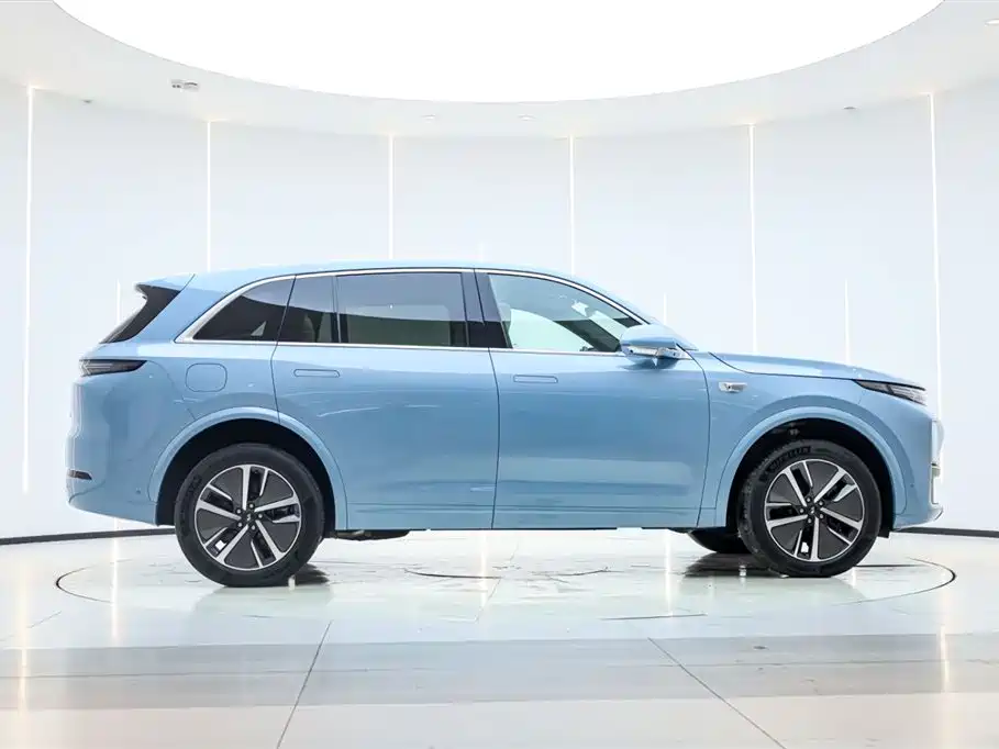 Li Auto IDEAL L7