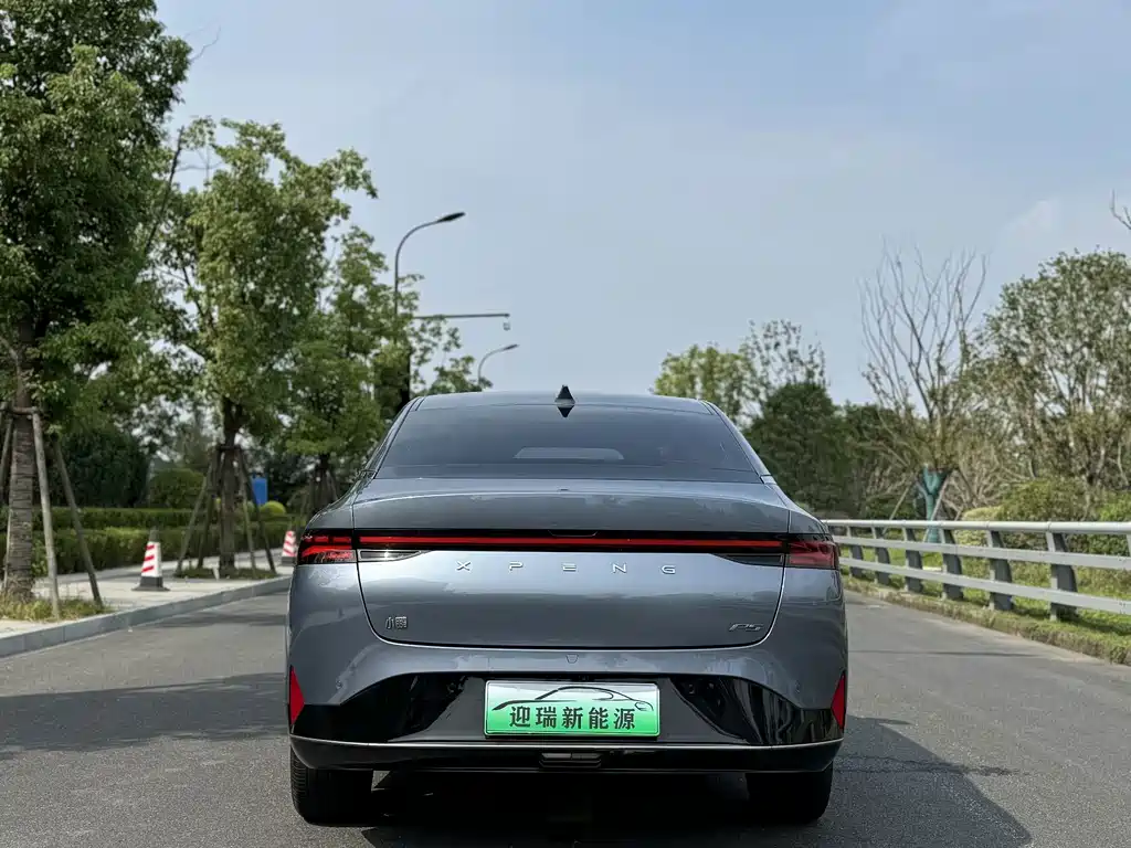 XPeng P5 — миниатюра 7