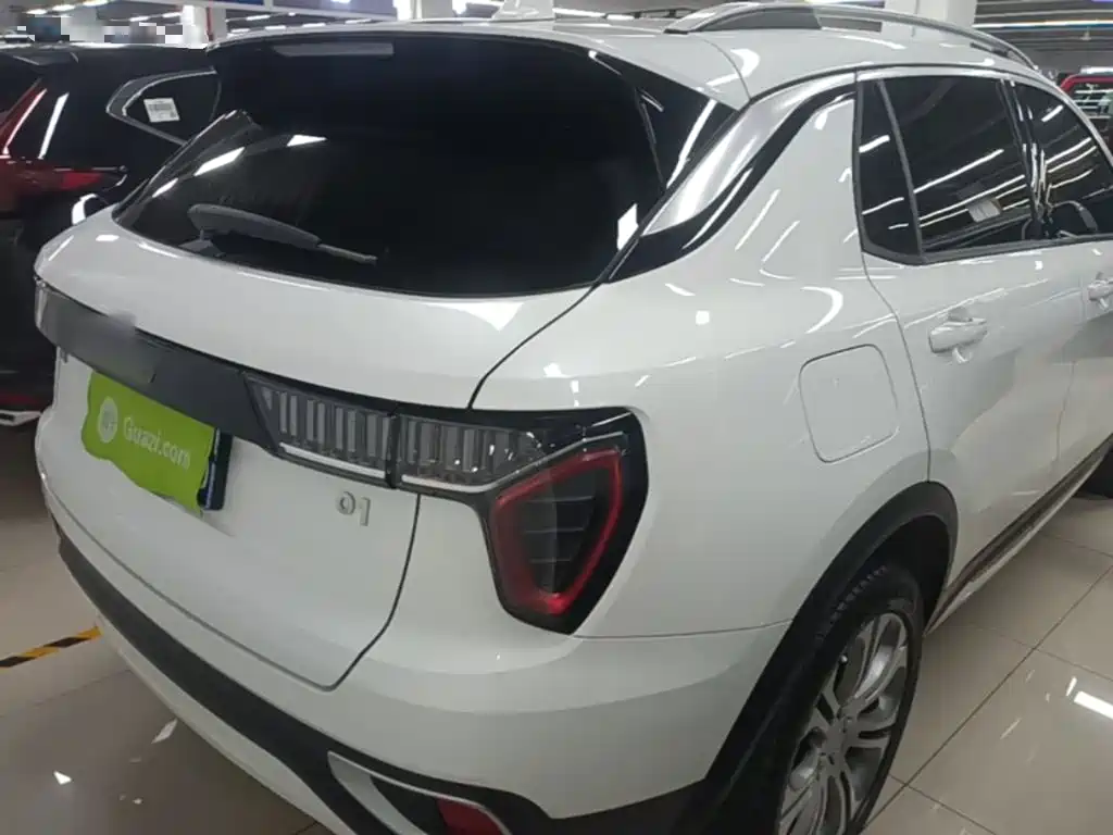 Lynk & Co 01 — миниатюра 7