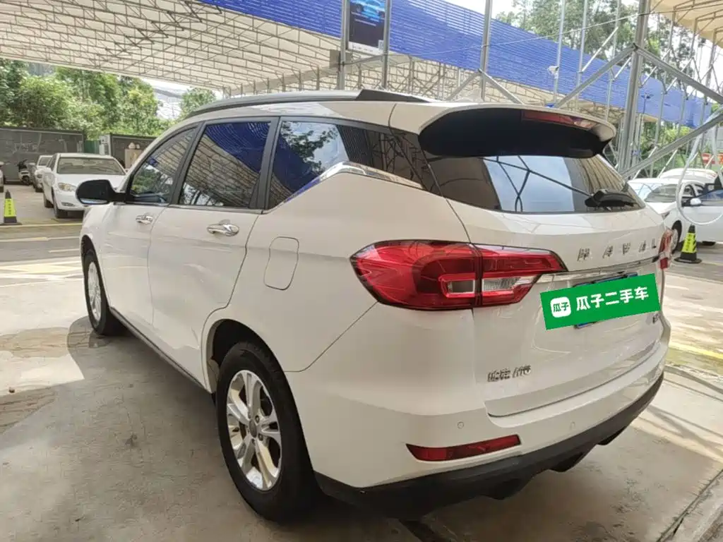 Haval M6 — миниатюра 5