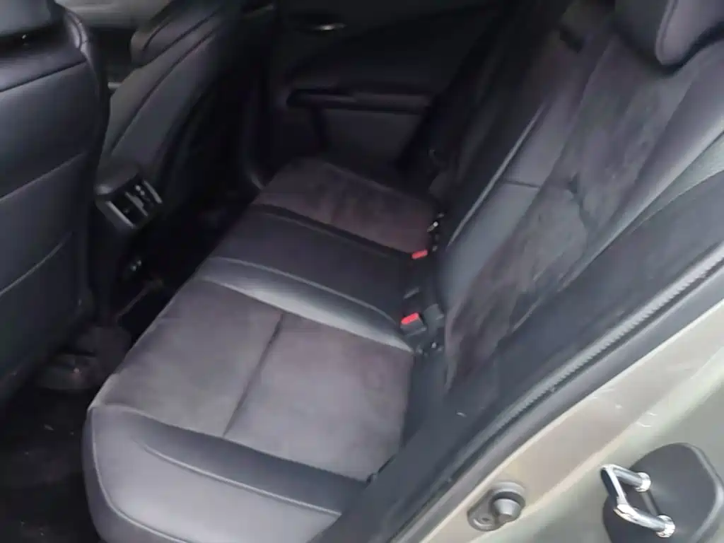 Lexus UX — миниатюра 17