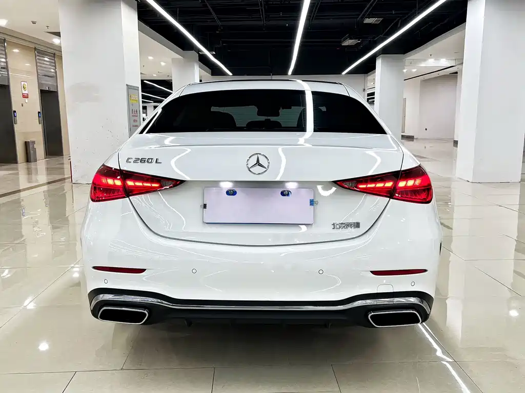 Mercedes-Benz C-Class — миниатюра 4