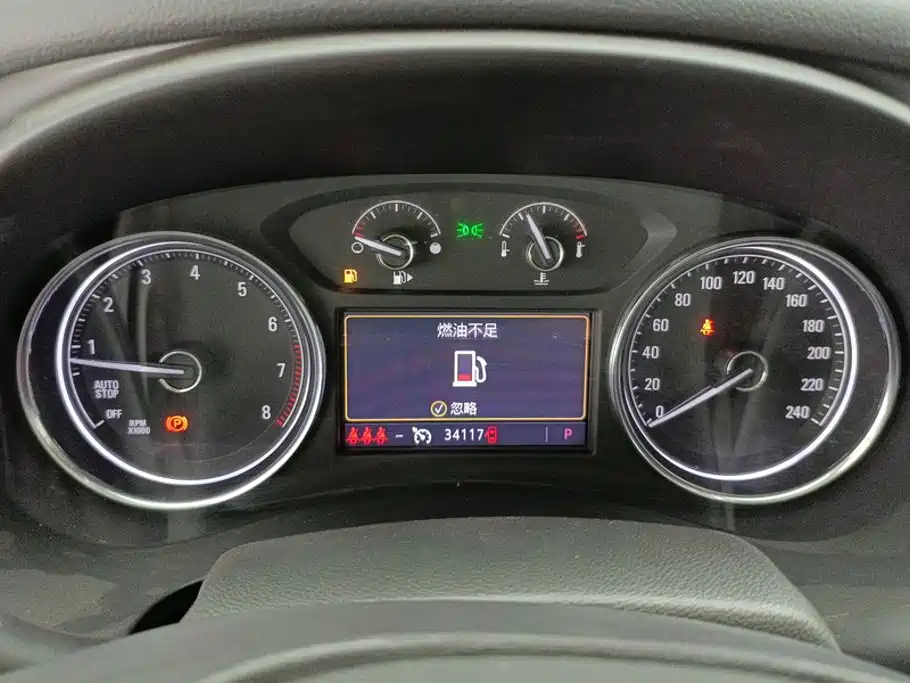 Buick LaCrosse — миниатюра 14
