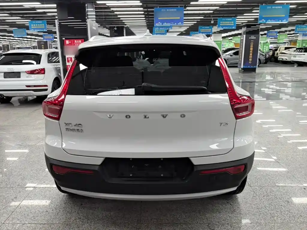 Volvo XC40 — миниатюра 6