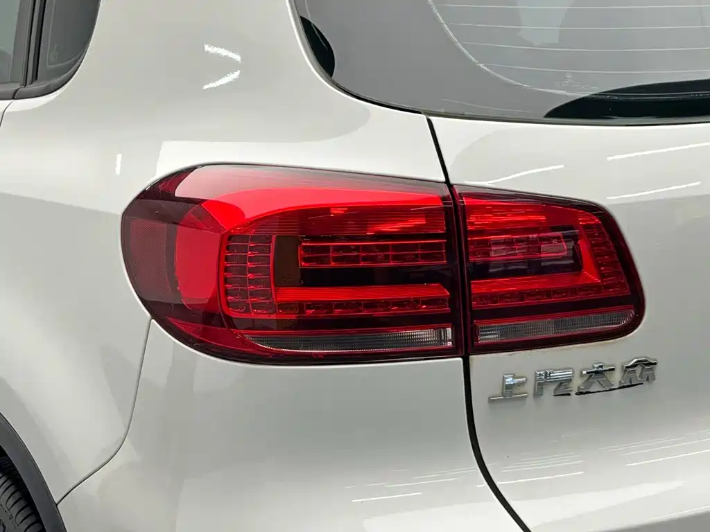 Volkswagen Tiguan — миниатюра 10