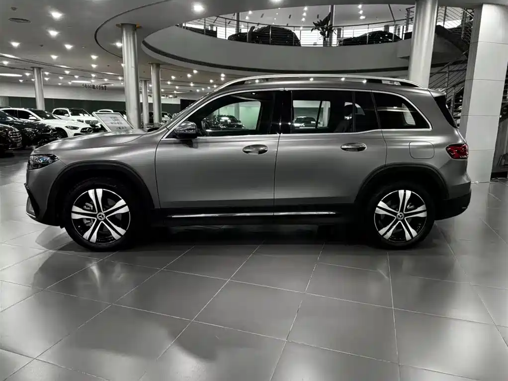 Mercedes-Benz EQB — миниатюра 2