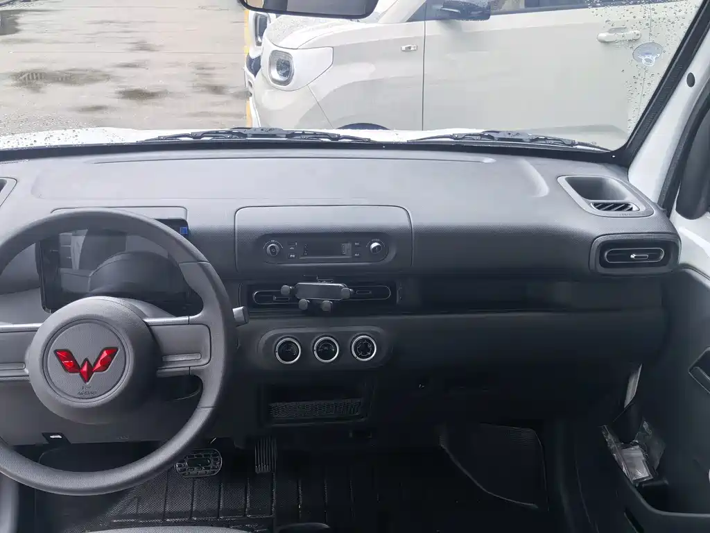 Wuling Zhiguang EV — миниатюра 5