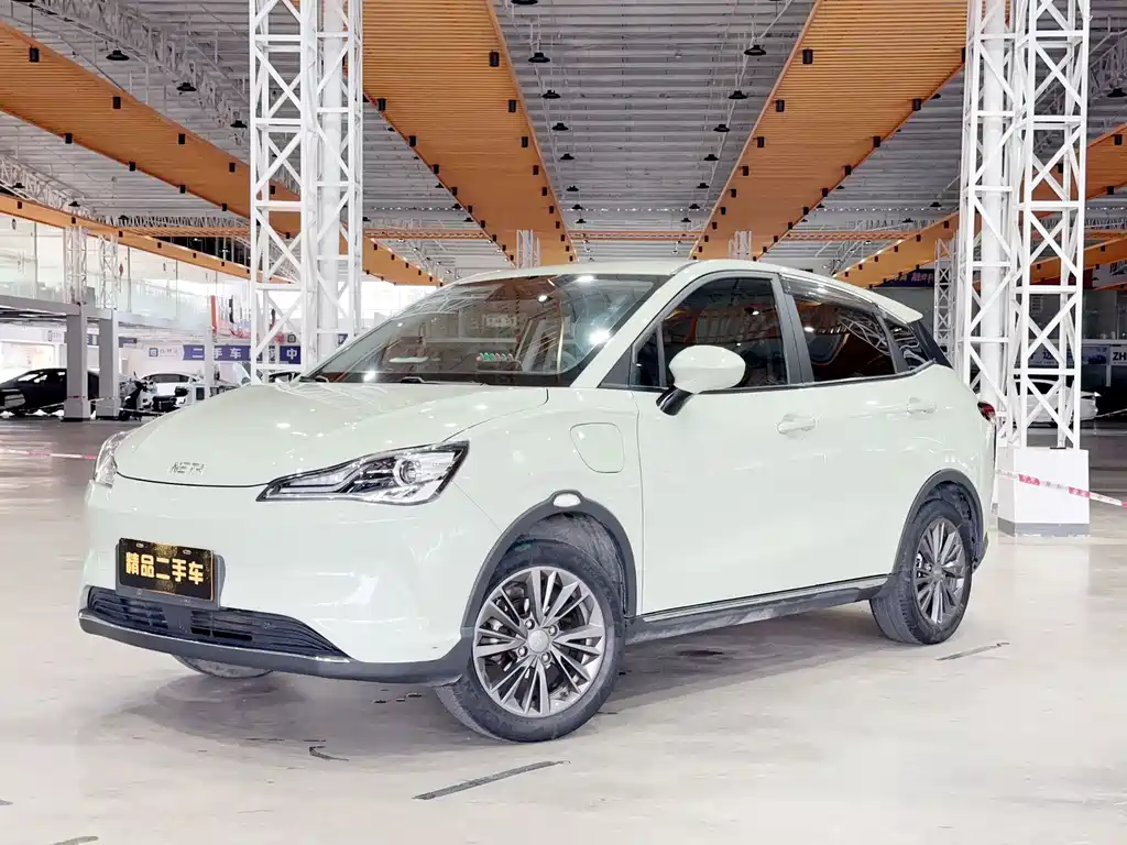 Neta V 2022 Trend 400 Lite
