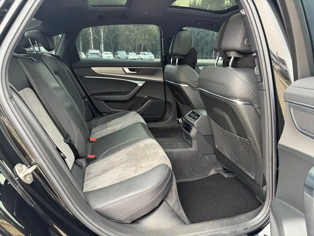 Audi A6L — миниатюра 16