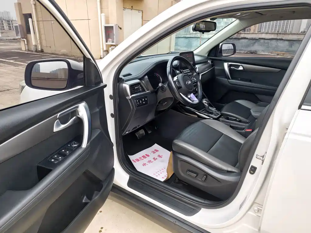 Kia Sportage — миниатюра 10
