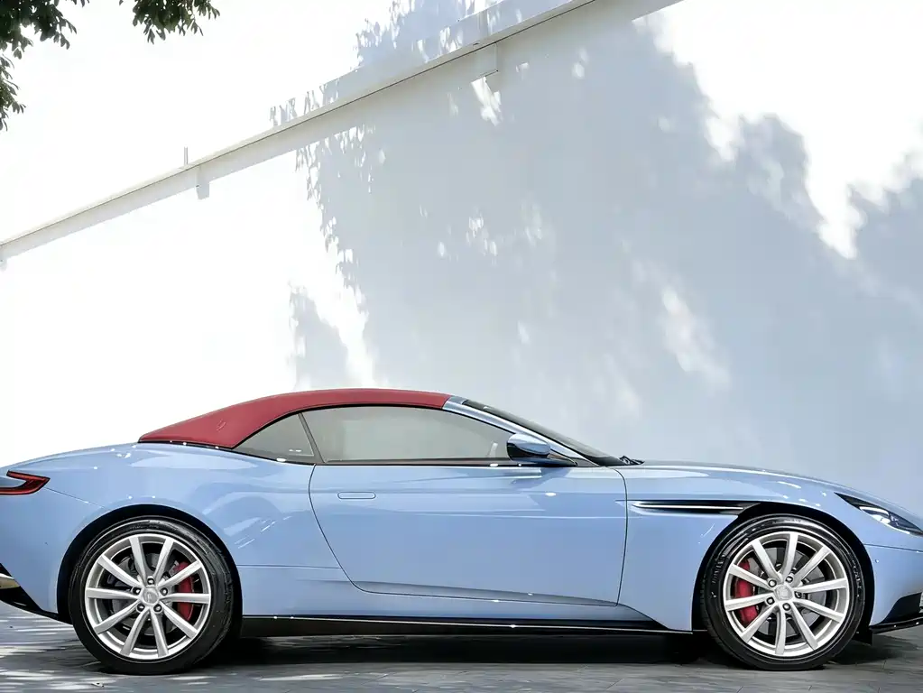 Aston Martin DB11 2020 4.0T V8 Volante
