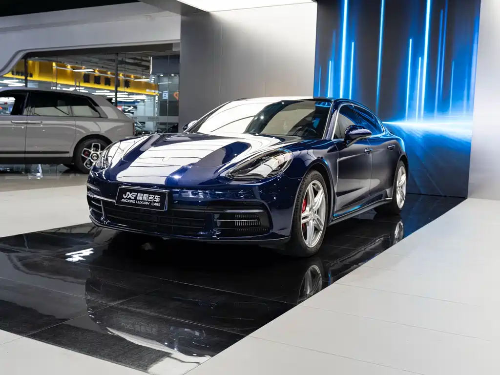 Porsche Panamera 2020