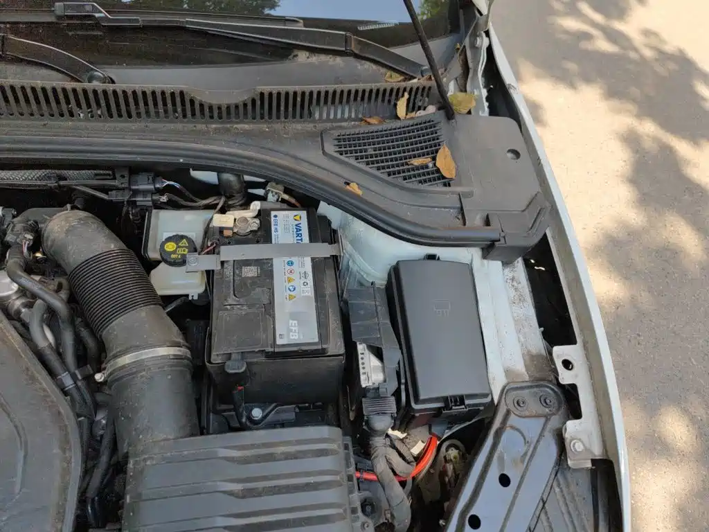 Volkswagen Sagitar — миниатюра 19