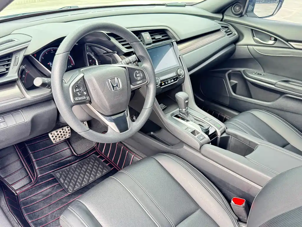 Honda Civic — миниатюра 6