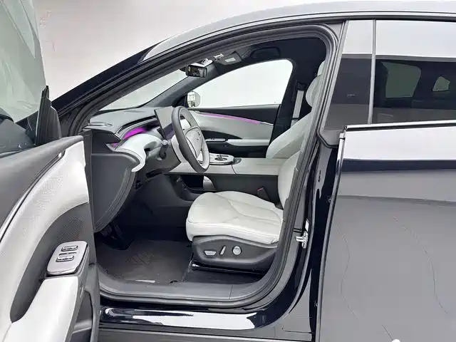 XPeng G7 — миниатюра 9