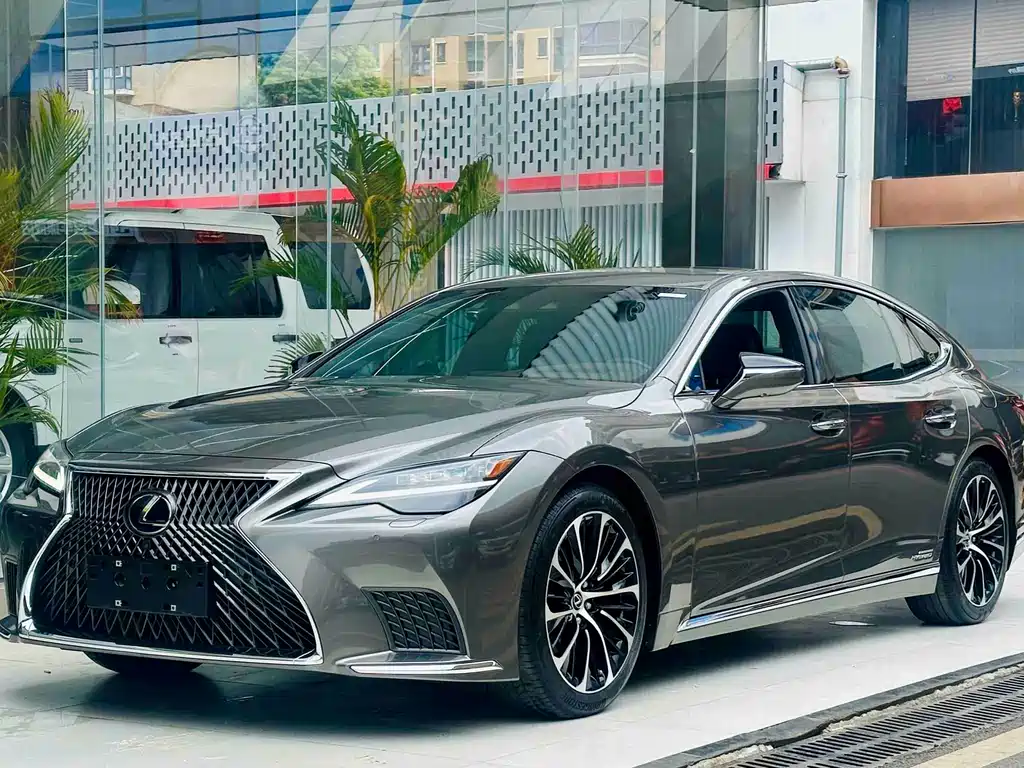 Lexus LS 2021 500h Executive