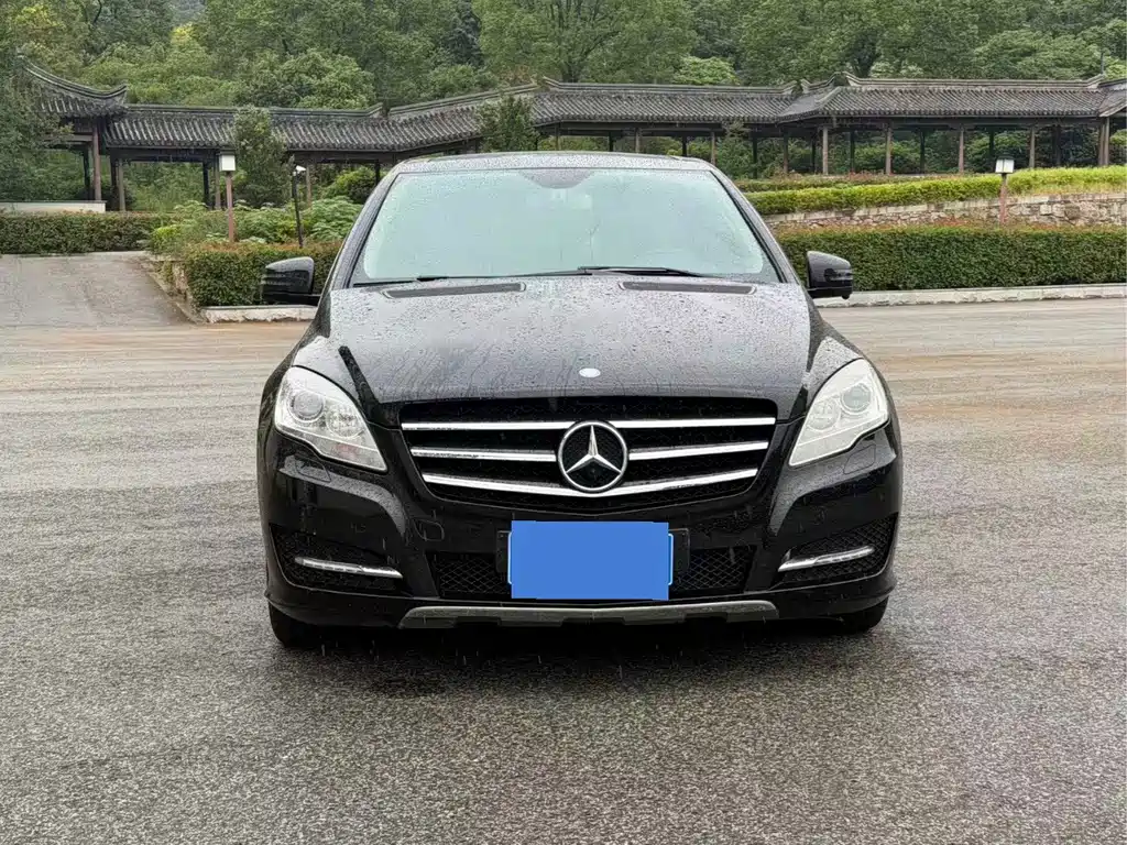 Mercedes-Benz R-Class — миниатюра 2