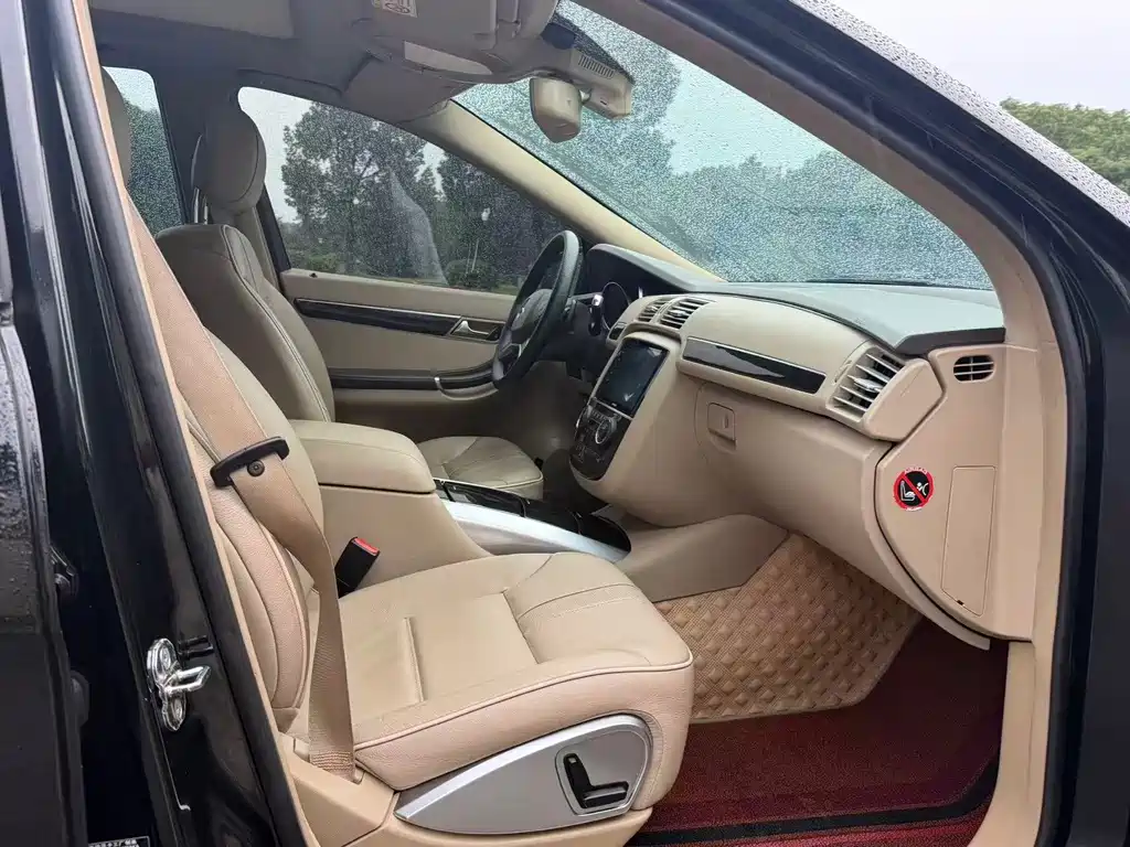 Mercedes-Benz R-Class — миниатюра 11