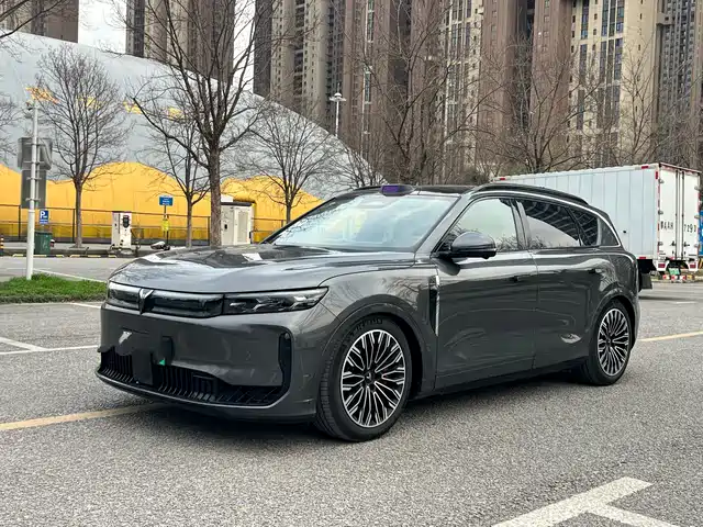 VOYAH LAN TU FREE 2025