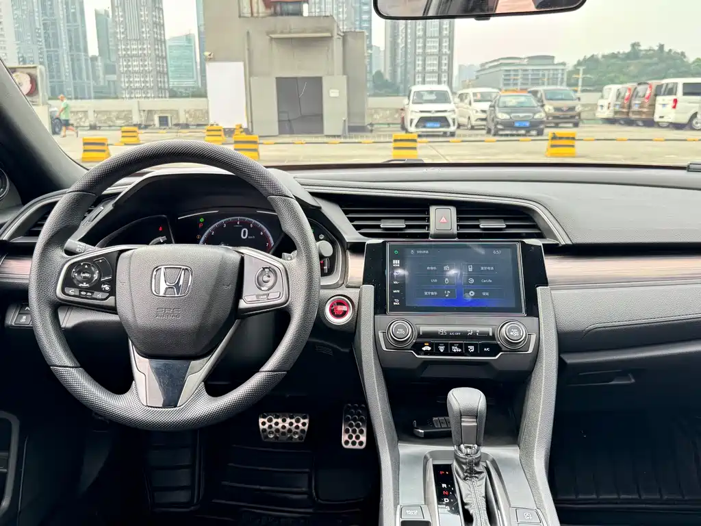 Honda Civic — миниатюра 9