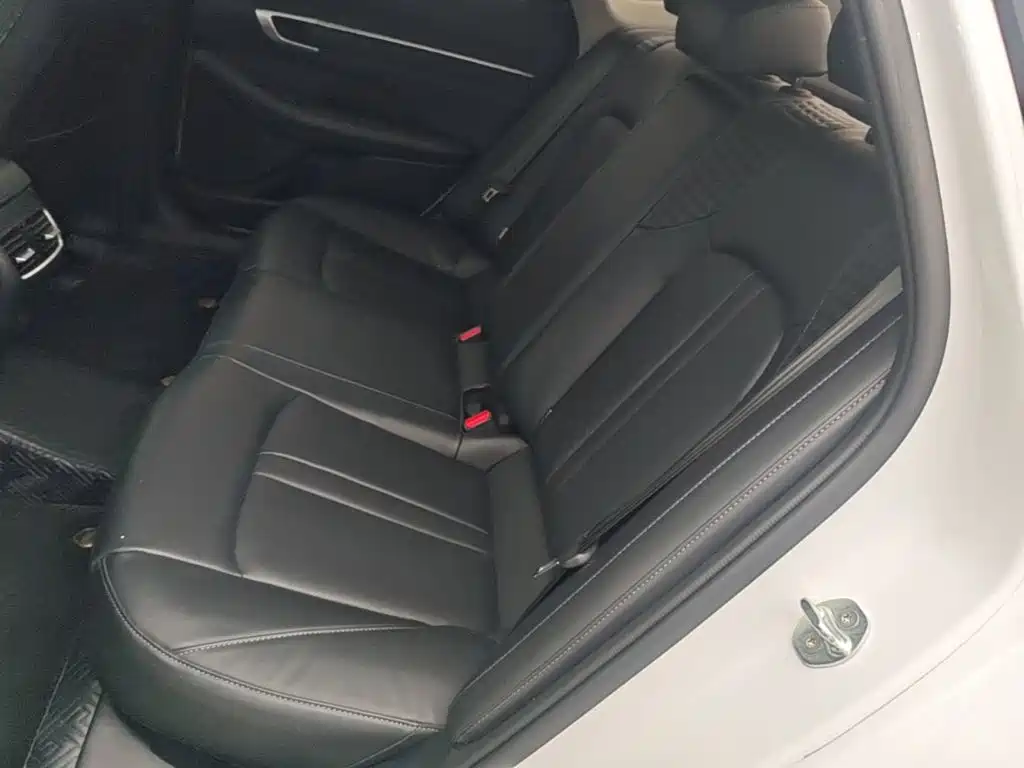 Hyundai Sonata — миниатюра 17