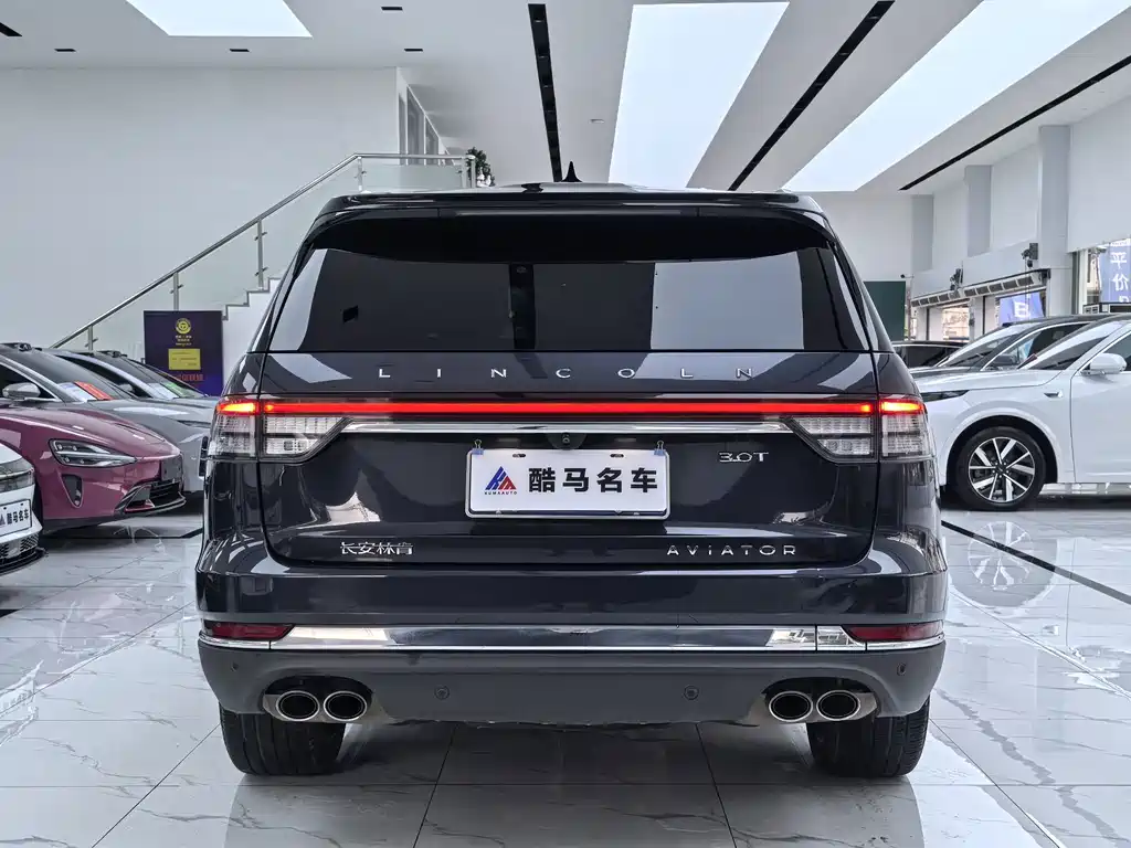 Lincoln Aviator — миниатюра 15