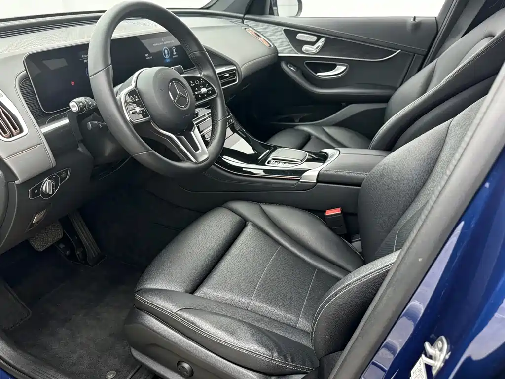 Mercedes-Benz EQC — миниатюра 8