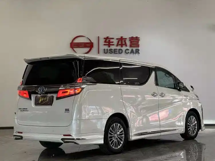 Toyota Vellfire — миниатюра 4