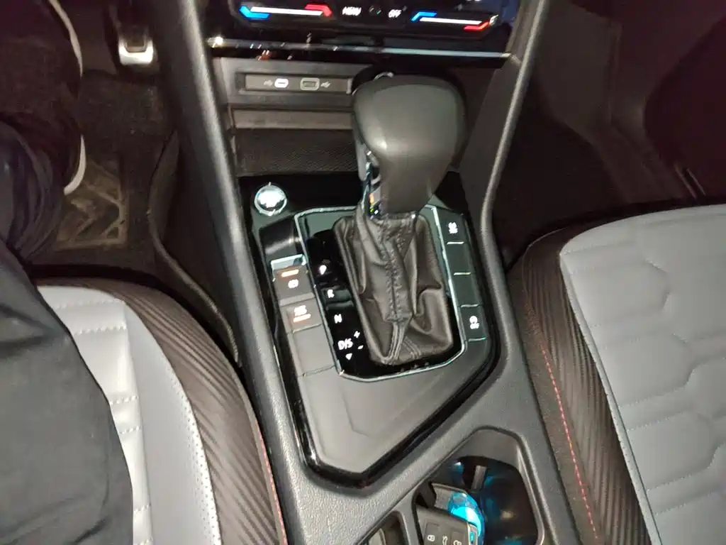 Volkswagen Tiguan X — миниатюра 14