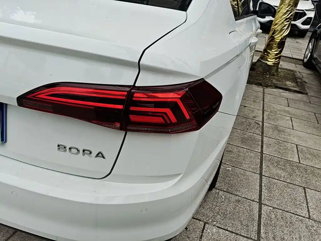 Volkswagen Bora — миниатюра 8