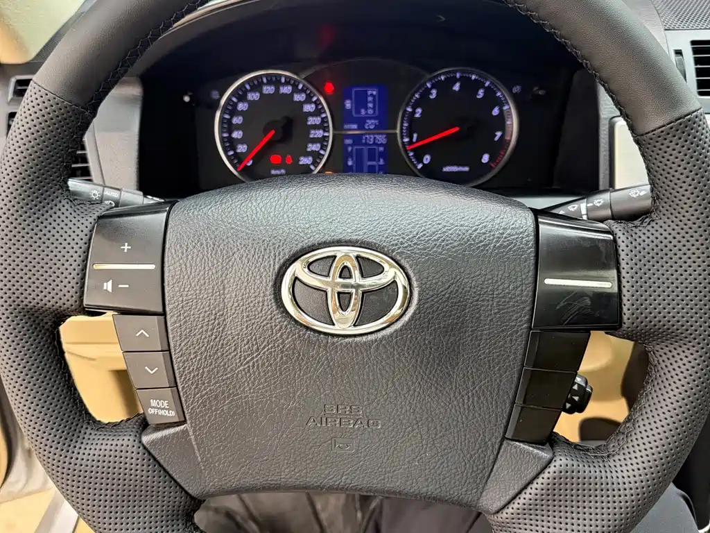 Toyota Reiz — миниатюра 11