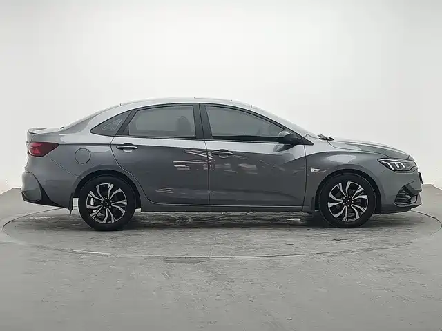 Chevrolet Monza — миниатюра 2