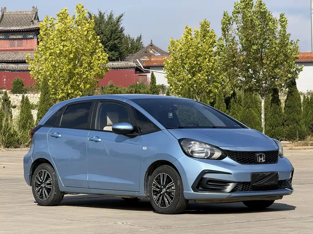 Honda Fit — миниатюра 8