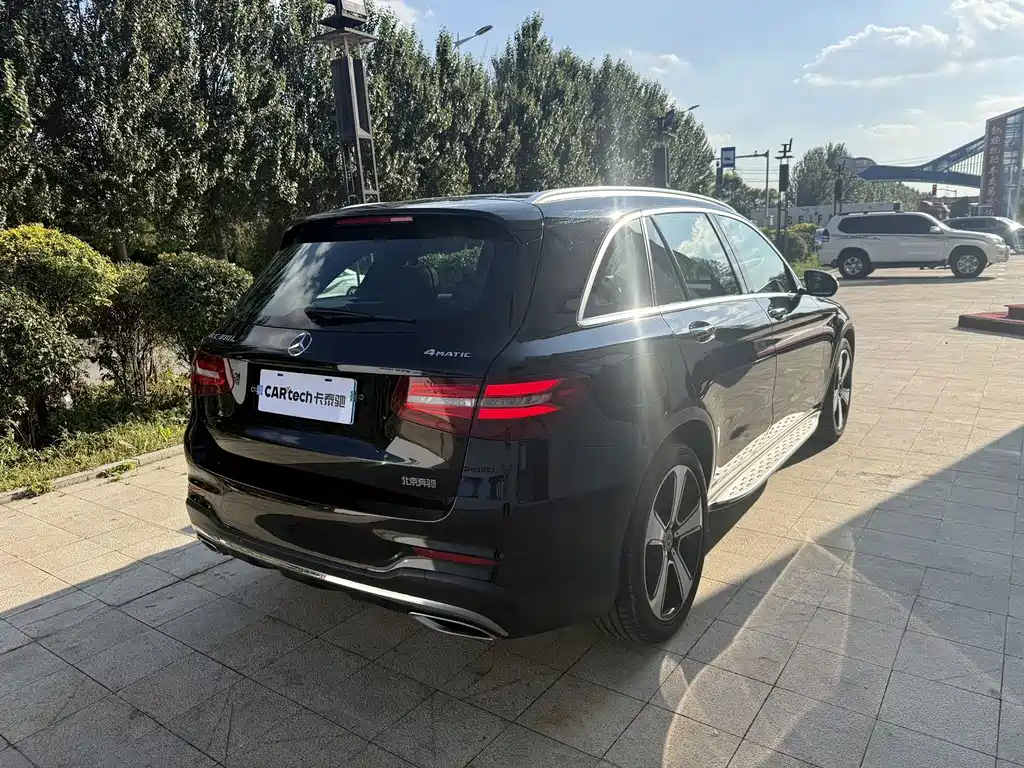 Mercedes-Benz GLC — миниатюра 3