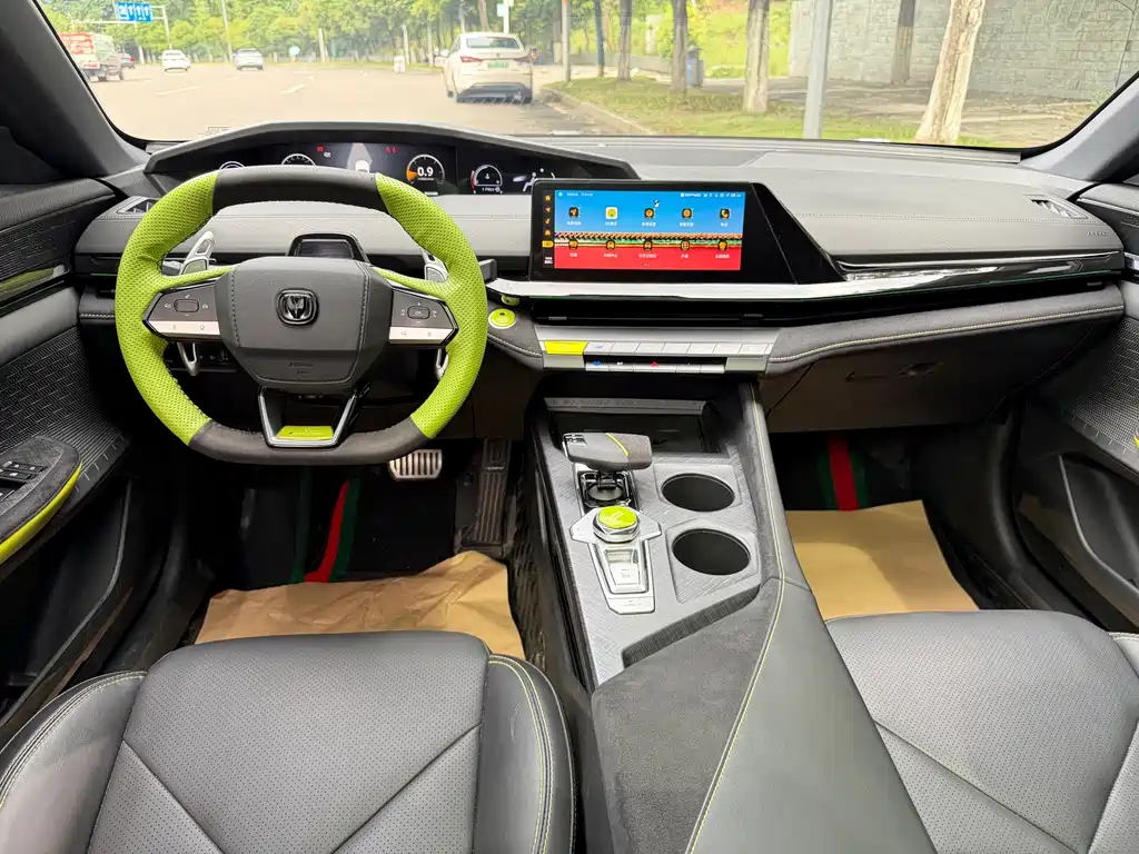 Changan UNI-V 1.5T Sport Edition, фото 10