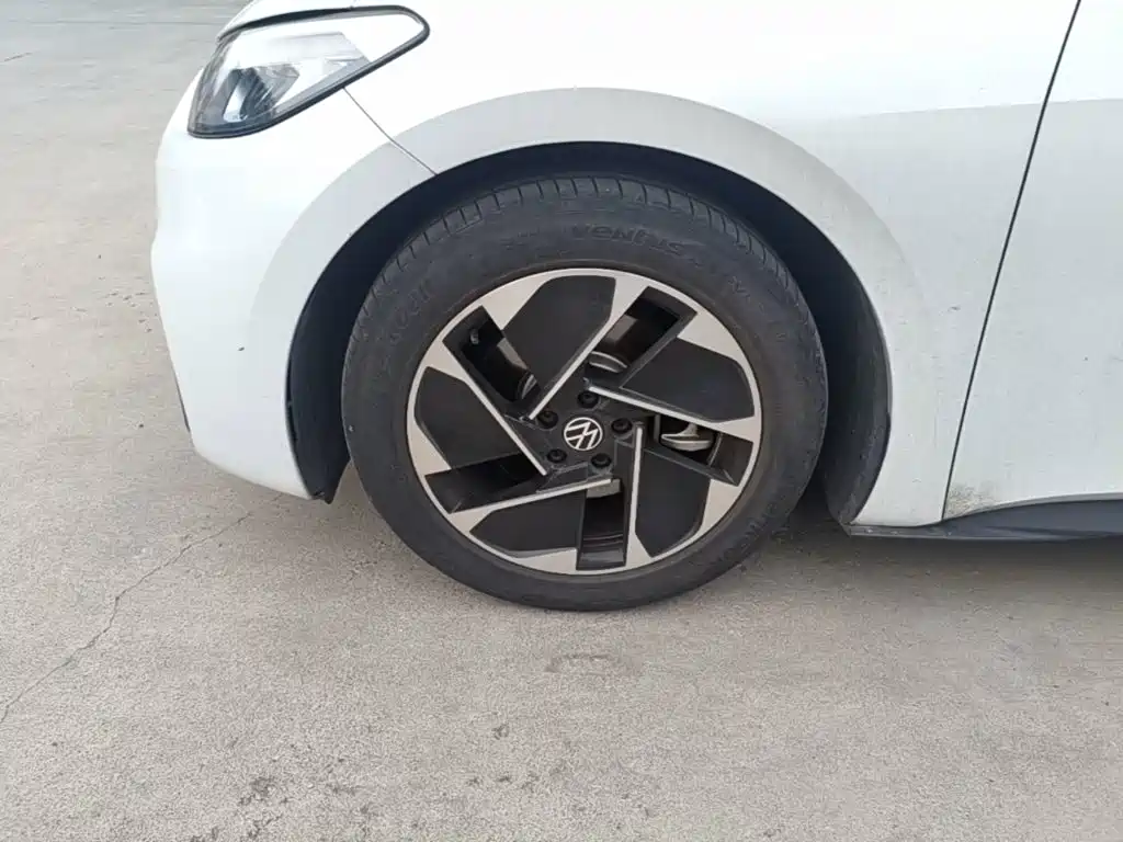 Volkswagen ID.3 — миниатюра 23