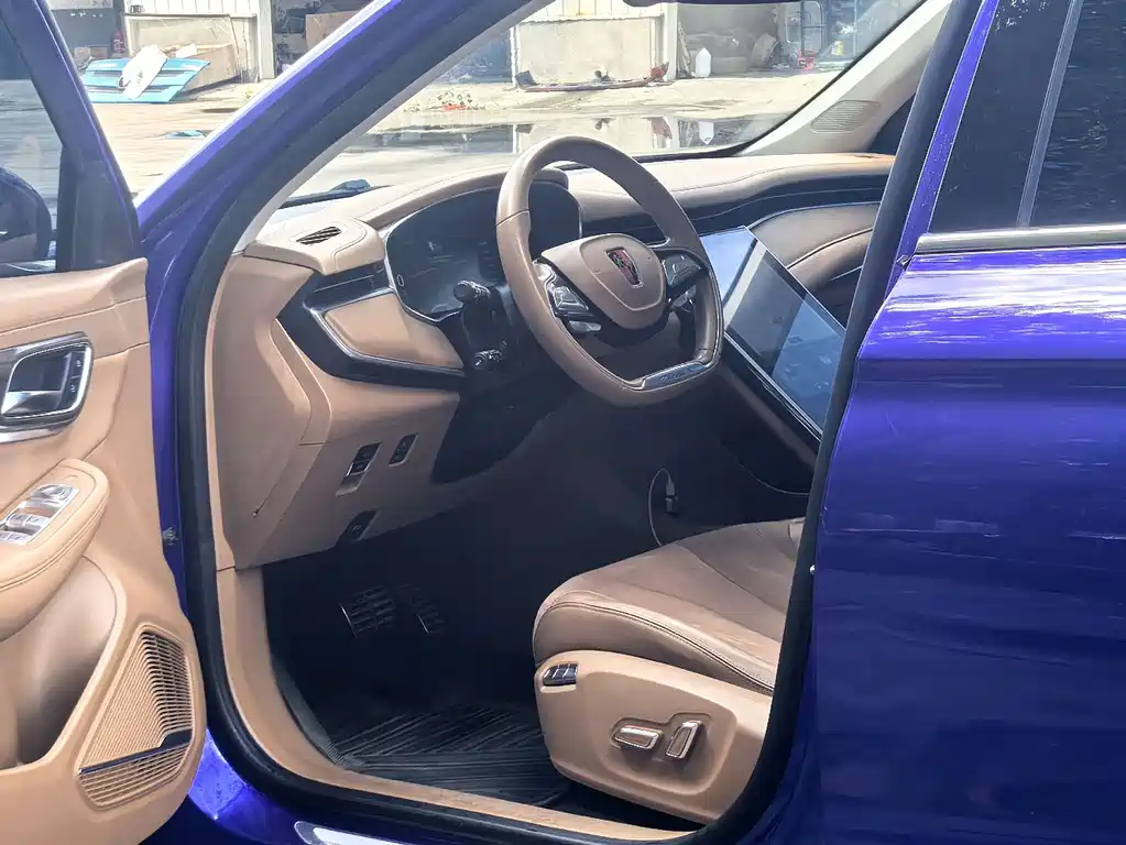 Roewe MARVEL X — миниатюра 8