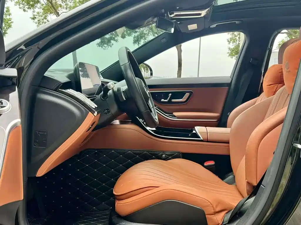 Mercedes-Benz S-Class — миниатюра 6