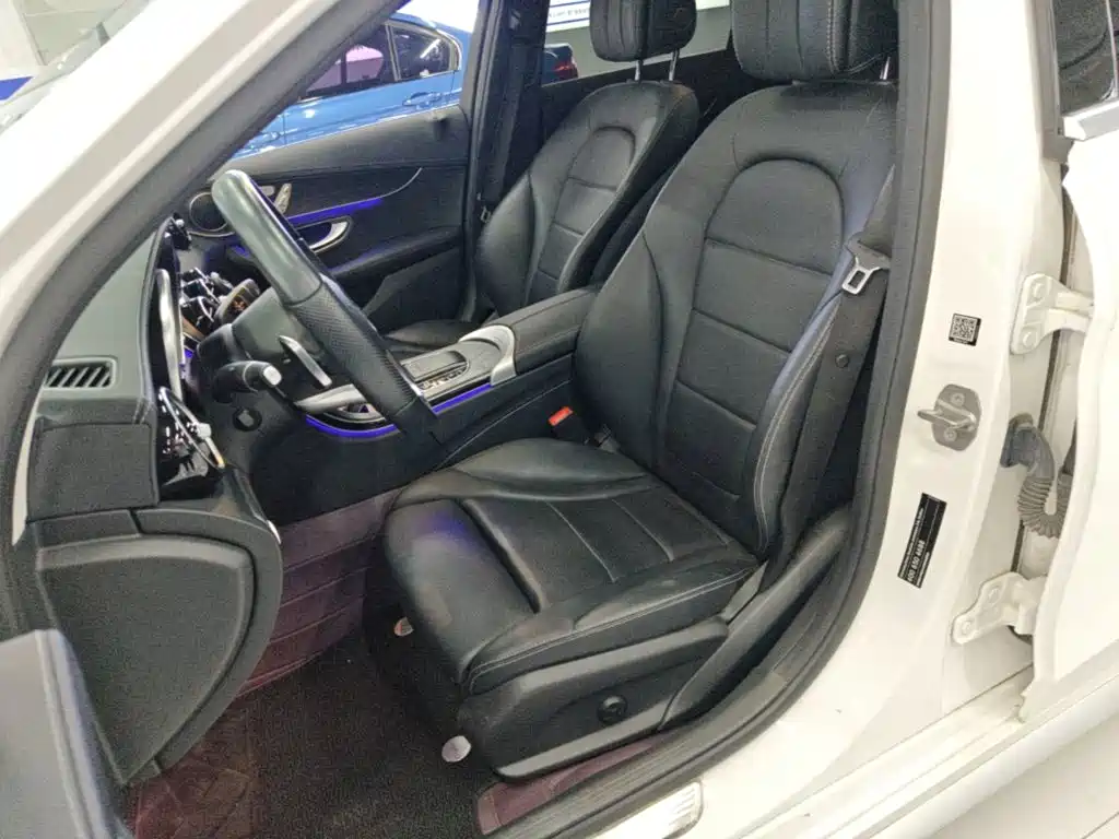 Mercedes-Benz C-Class — миниатюра 15
