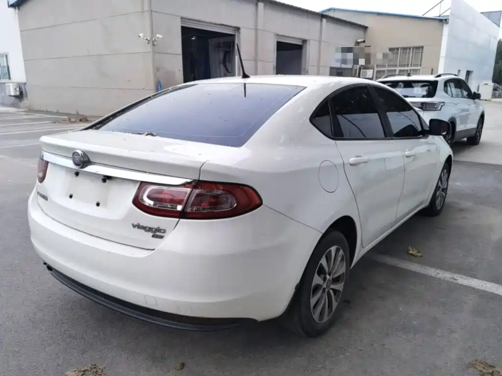 Fiat Viaggio — миниатюра 7