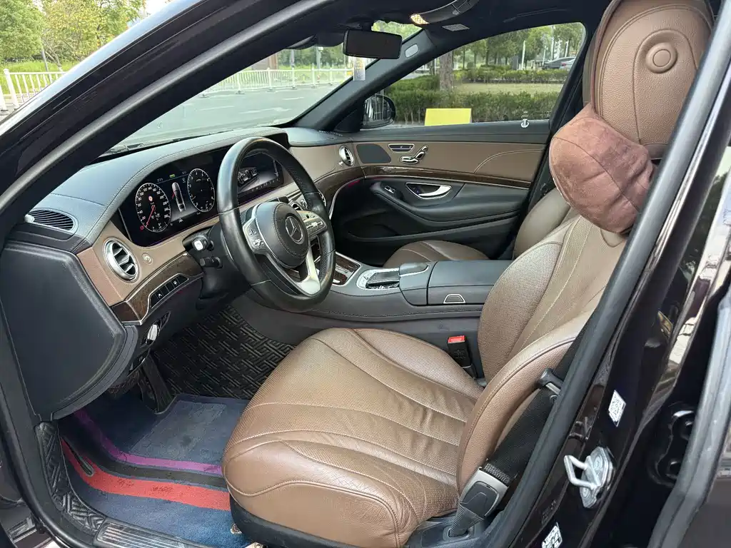 Mercedes-Benz S-Class — миниатюра 8